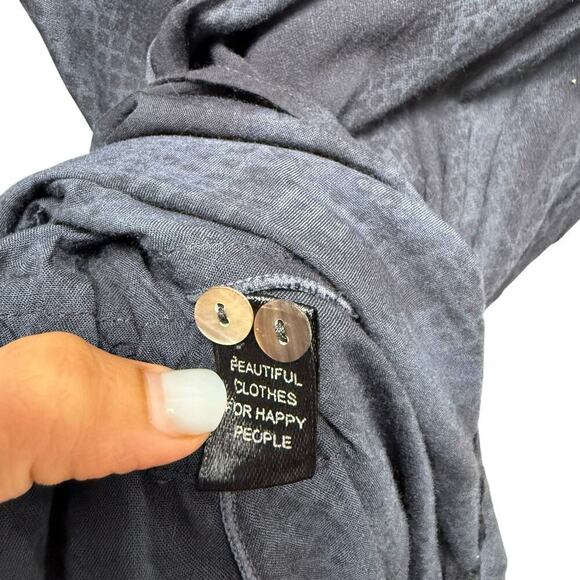 Indah Revolve Rayón Long Sleeve Romper Blue Sneake‎ Print Size Small - Picture 5 of 8